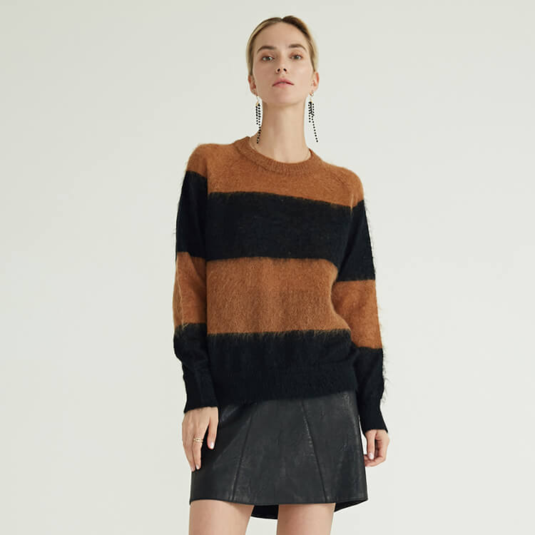 Mohair Knitted Long Sleeve Crew Neck Stripe Tops Women\'s Knitted Oversized Sweaters Women