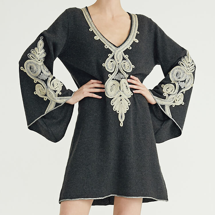 Autumn Winter Luxury Royal Court V Neck Embroidery Pure Retro Style Knitted Women Cashmere Dress